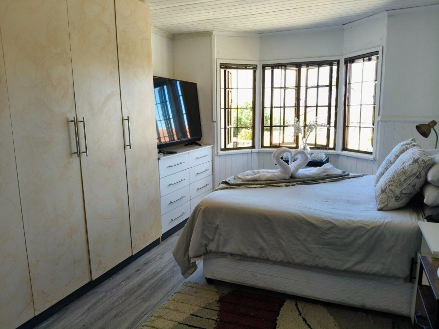 3 Bedroom Property for Sale in Wavecrest Eastern Cape